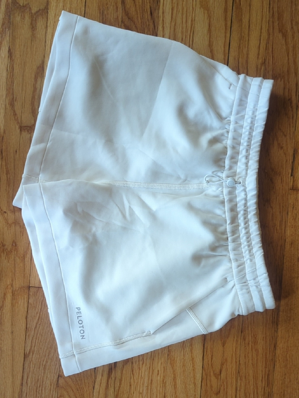 lululemon athletica Softstreme High Rise Short 4" Brand New